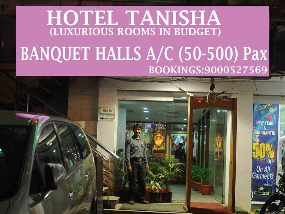 Hotel Tanisha Hyderabad Exterior photo